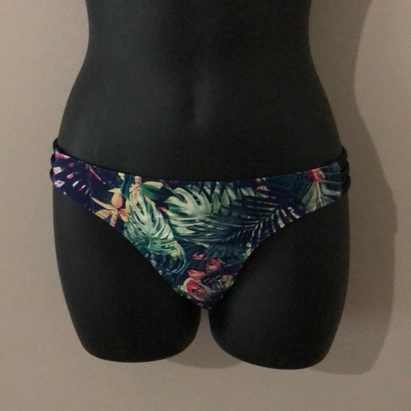 🆕 We Are Handsome Bikini - Picture 3 of 9